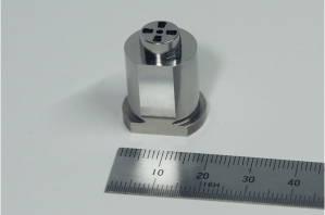 フタワ精密製作所のプロファイル研削による超硬部品